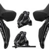 Shimano 105 Di2 ST-R7170+BR-R7170 Ensemble De Freins à Disque 2x12 Vitesses 2 Shimano 105 Di2 ST-R7170+BR-R7170 Ensemble De Freins à Disque 2x12 Vitesses -Vélo Pièces Magasin Shimano 105 Di2 ST R7170 BR R7170 2x12 fach Scheibenbremsen Set IR7170DLF6SC100A IR7170DRRDSC1 a