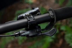 Shimano DEORE SL-M6100 I-Spec EV 12 Vitesses Levier De Vitesse Droit 9 Shimano DEORE SL-M6100 I-Spec EV 12 Vitesses Levier De Vitesse Droit -Vélo Pièces Magasin Shimano Deore 0078B2Nct1I63yt9