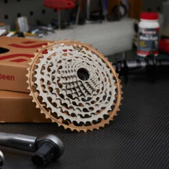 E-thirteen Cassette Helix R 11 Vitesses 9-46T 9 E-thirteen Cassette Helix R 11 Vitesses 9-46T -Vélo Pièces Magasin ethirteen Helix R 11 fach Kassette 9 50T FW2HRA 107 3