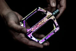 Supacaz Pédales De Plateforme Krypto DH -Vélo Pièces Magasin krypto pedal 1 3000 1200x800 1